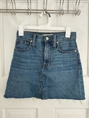 Madewell Distressed Denim Mini Skirt - Medium Blue